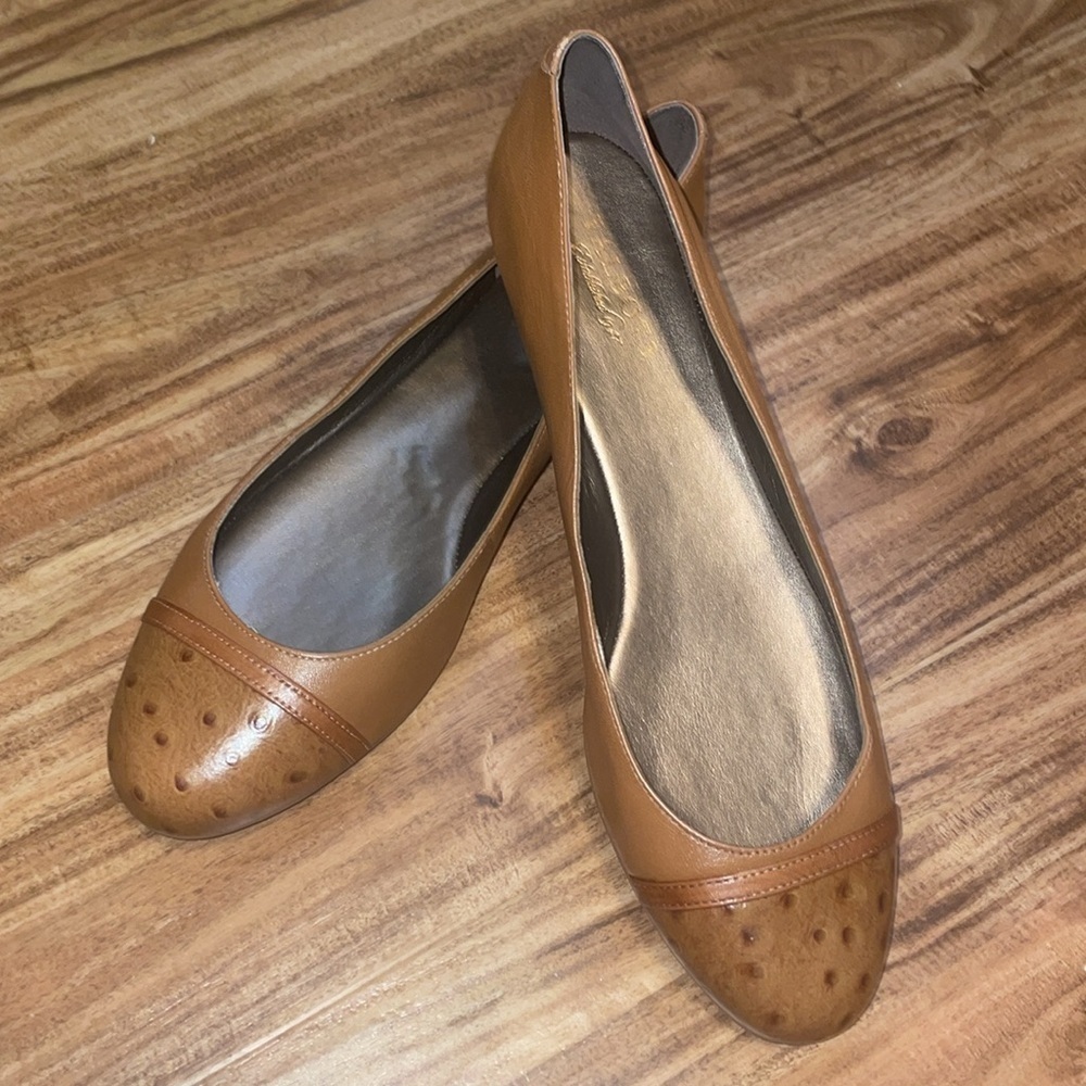 Talbots Womens 11 Shoes Ballet Flat Slip On Tan Brown Round Toe Work Casual Nwot